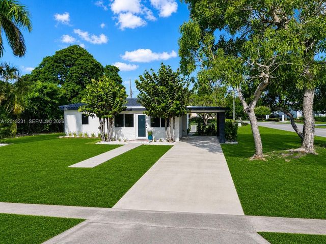 1044 NE 4th Ave, Homestead, FL 33030