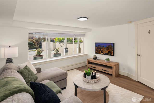 6028 31st Avenue NE, Seattle, WA 98115