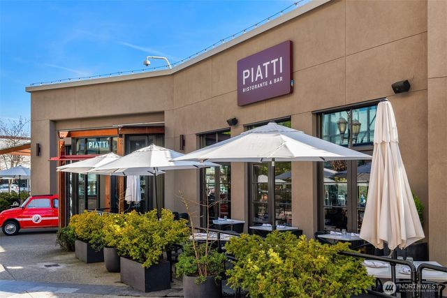 6028 31st Avenue NE, Seattle, WA 98115