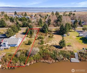 601 E Chance Ala Mer NE #601, Ocean Shores, WA 98569