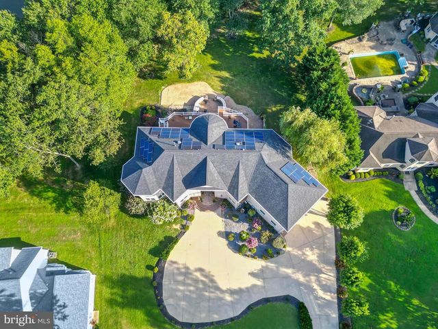 712 SWAN CREEK RD, Fort Washington, MD 20744