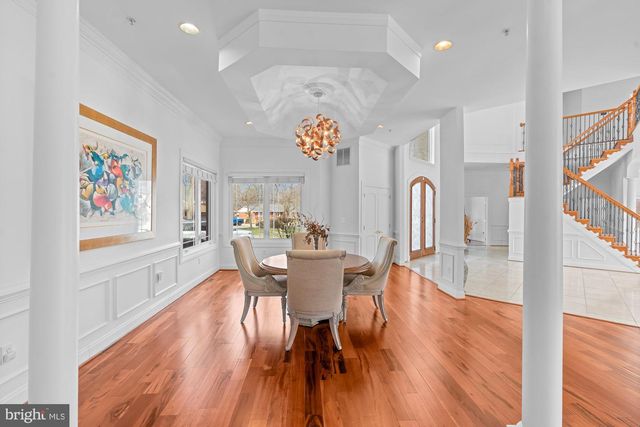 712 SWAN CREEK RD, Fort Washington, MD 20744