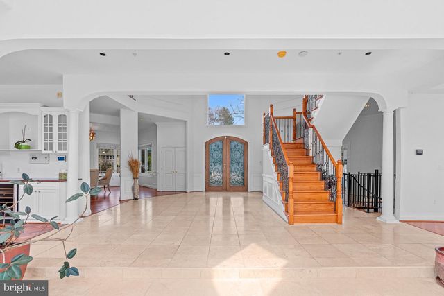 712 SWAN CREEK RD, Fort Washington, MD 20744