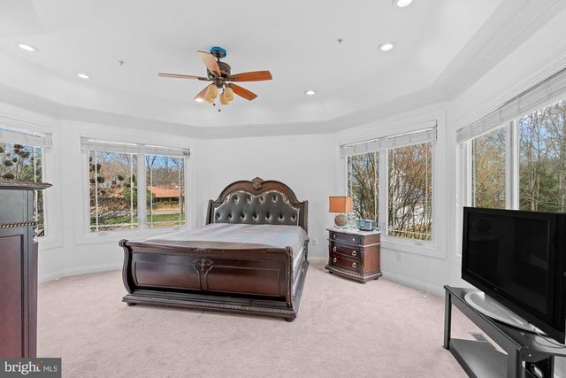 712 SWAN CREEK RD, Fort Washington, MD 20744