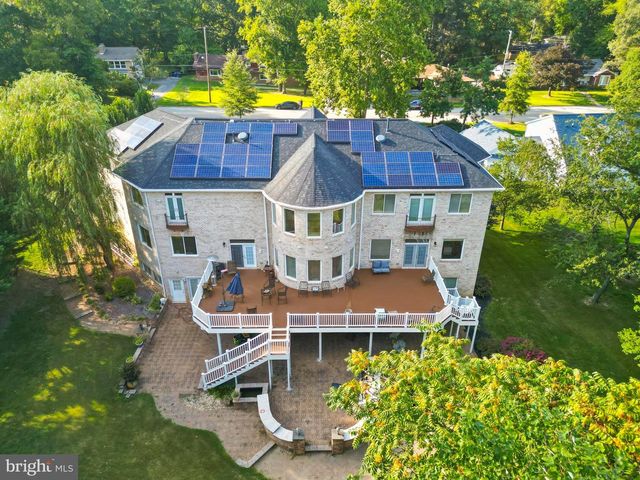 712 SWAN CREEK RD, Fort Washington, MD 20744