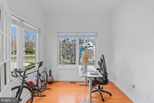 712 SWAN CREEK RD, Fort Washington, MD 20744