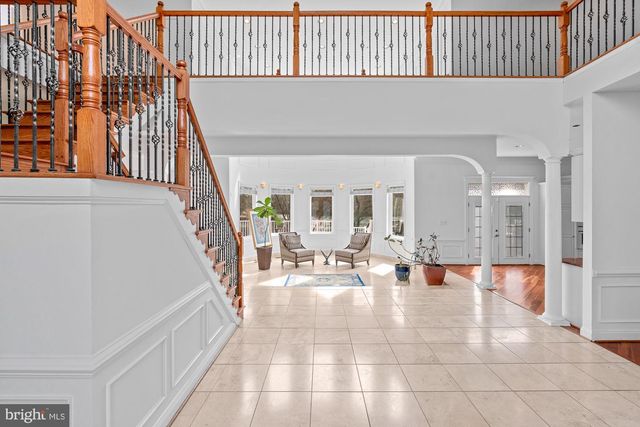 712 SWAN CREEK RD, Fort Washington, MD 20744