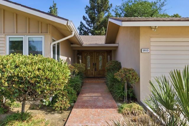 5813 Cypress Point Dr., Bakersfield, CA 93309