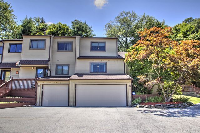 15 Ash Court, Highland Mills, NY 10930