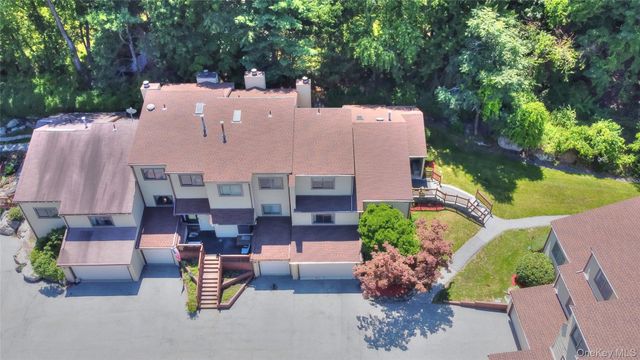15 Ash Court, Highland Mills, NY 10930