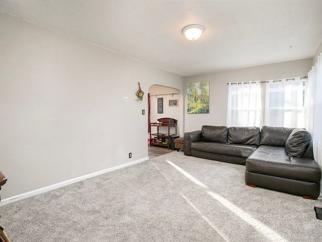 1326 Custer Avenue, Billings, MT 59102