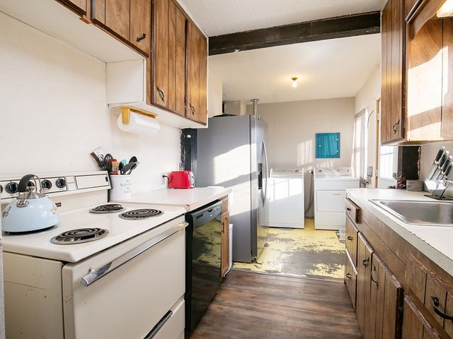 1326 Custer Avenue, Billings, MT 59102