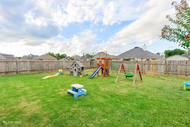 5535 Meadowsweet Circle, Bossier City, LA 71112
