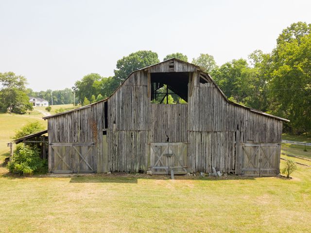 1003B Franklin Rd, Gallatin, TN 37066