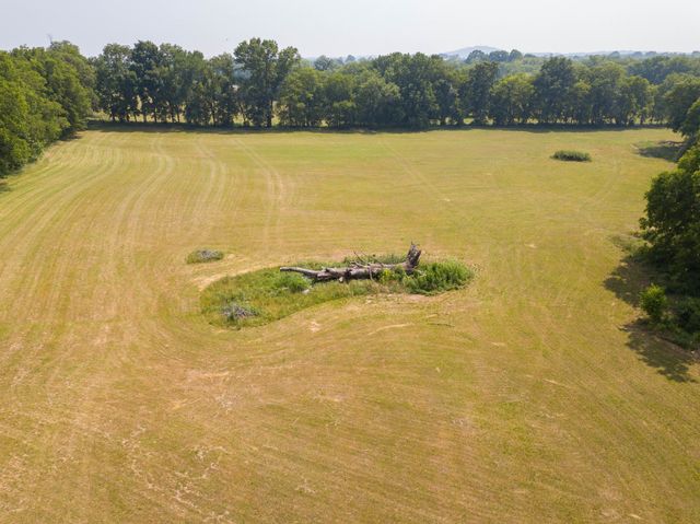 1003B Franklin Rd, Gallatin, TN 37066