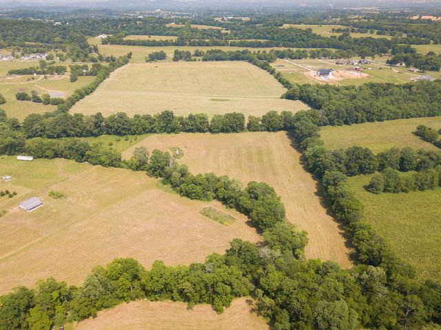 1003B Franklin Rd, Gallatin, TN 37066