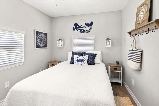 314 Crab Street, Surfside Beach, TX 77541