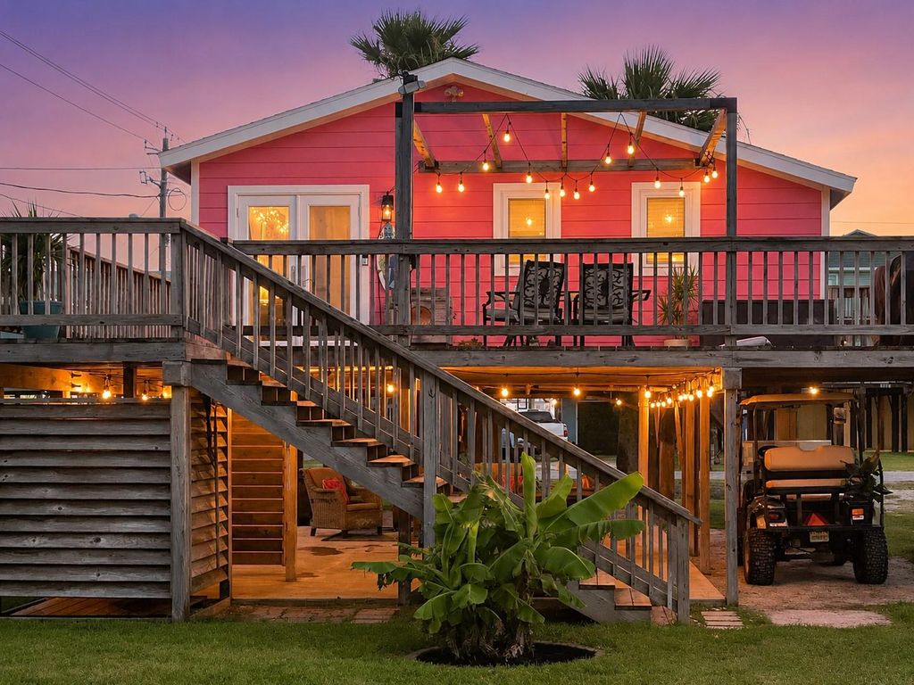 314 Crab Street, Surfside Beach, TX 77541