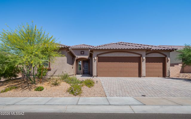 10731 N Cactus Point Drive, Tucson, AZ 85742