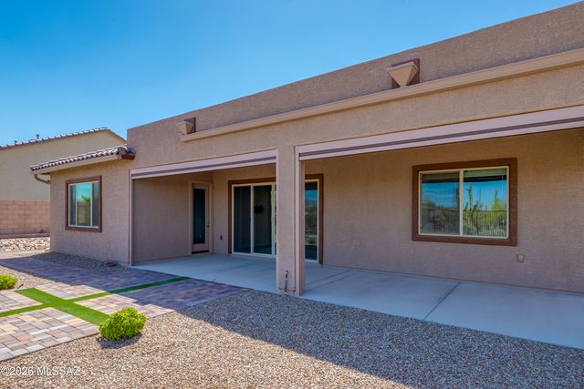 10731 N Cactus Point Drive, Tucson, AZ 85742