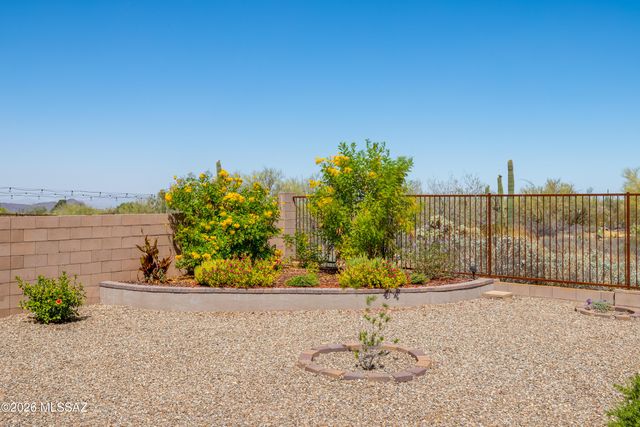 10731 N Cactus Point Drive, Tucson, AZ 85742