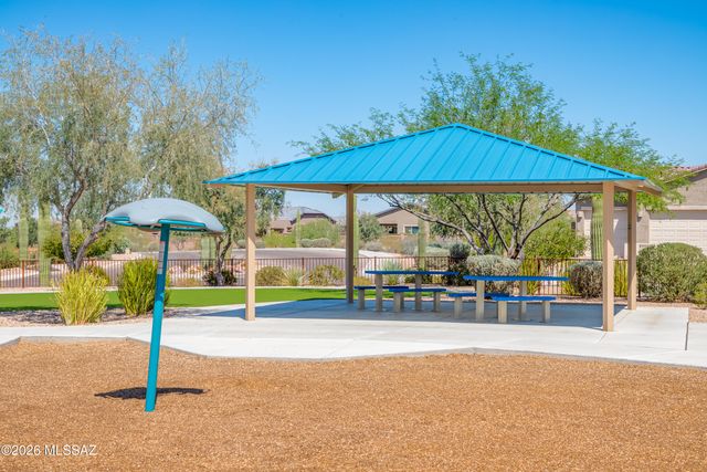 10731 N Cactus Point Drive, Tucson, AZ 85742