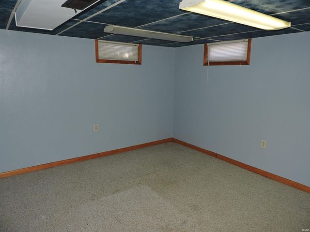 2904 Sharon Streets, Winona Lake, IN 46590