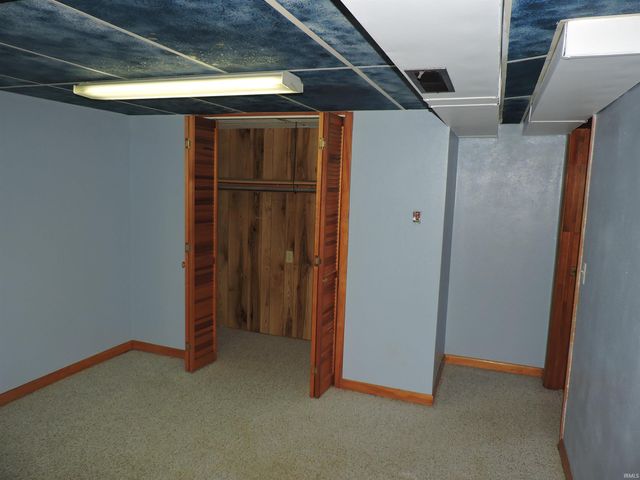 2904 Sharon Streets, Winona Lake, IN 46590