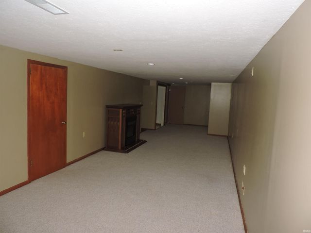 2904 Sharon Streets, Winona Lake, IN 46590