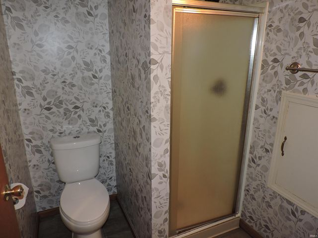 2904 Sharon Streets, Winona Lake, IN 46590