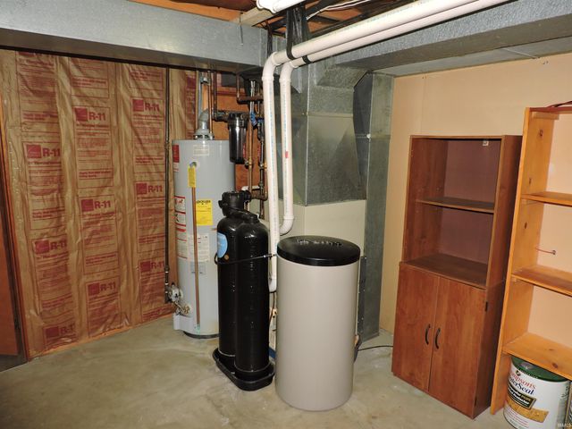 2904 Sharon Streets, Winona Lake, IN 46590