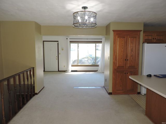 2904 Sharon Streets, Winona Lake, IN 46590