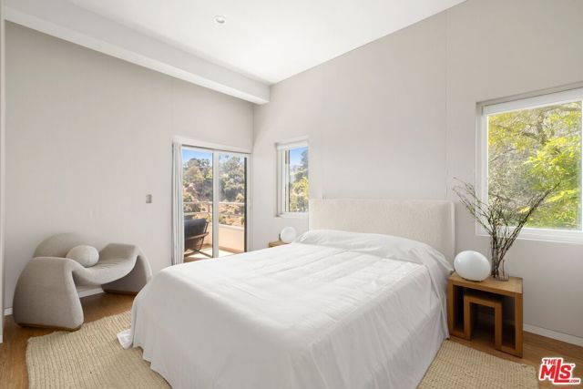 2549 Canyon Oak Drive, Los Angeles, CA 90068