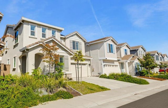 5017 Whirlabout St, Roseville, CA 95747