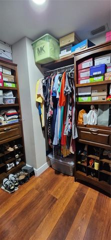 19922 NW 88th Ave, Hialeah, FL 33018