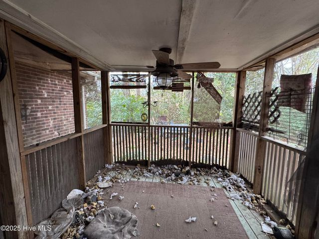 800 Little John Avenue, Jacksonville, NC 28546