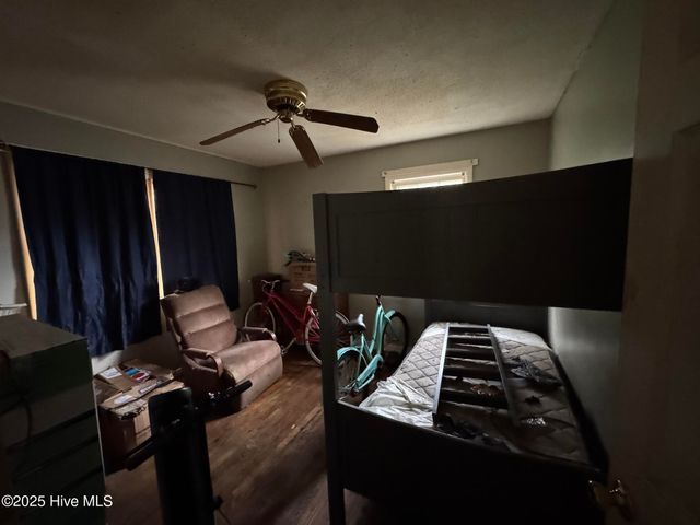 800 Little John Avenue, Jacksonville, NC 28546