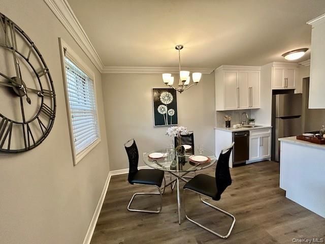 111 College Road 15-C, Selden, NY 11784