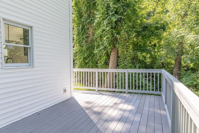 55 North Main St. 20, Belchertown, MA 01007