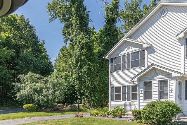 55 North Main St. 20, Belchertown, MA 01007