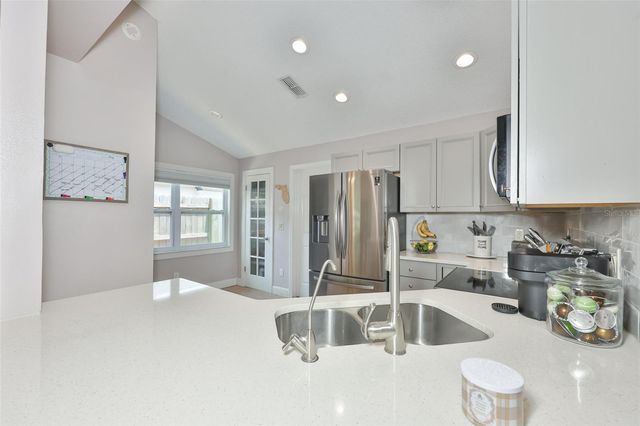 12832 COVERDALE DRIVE, Tampa, FL 33624