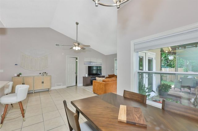 12832 COVERDALE DRIVE, Tampa, FL 33624