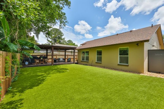 12832 COVERDALE DRIVE, Tampa, FL 33624