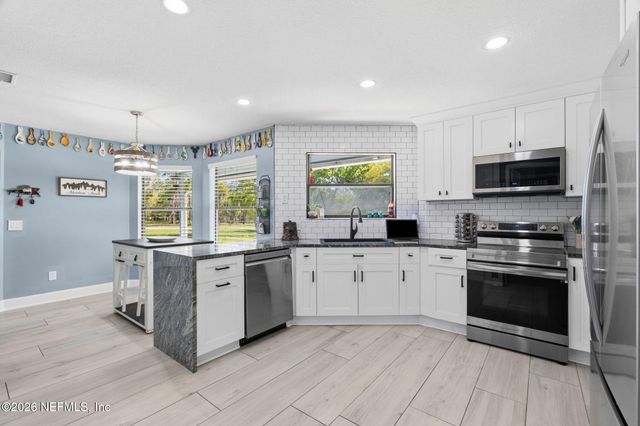 1006 LAKE ASBURY Drive, Green Cove Springs, FL 32043