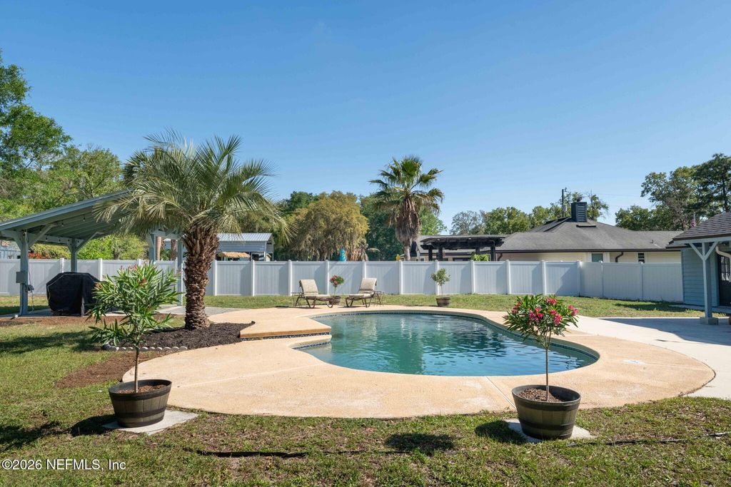 1006 LAKE ASBURY Drive, Green Cove Springs, FL 32043