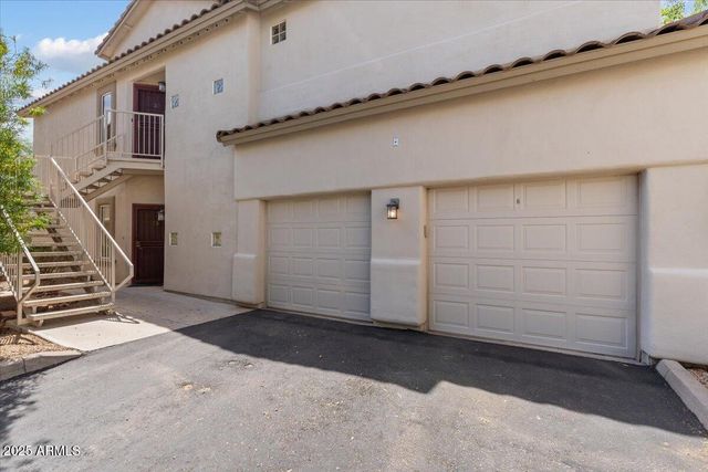 9750 N MONTEREY Drive 32, Fountain Hills, AZ 85268