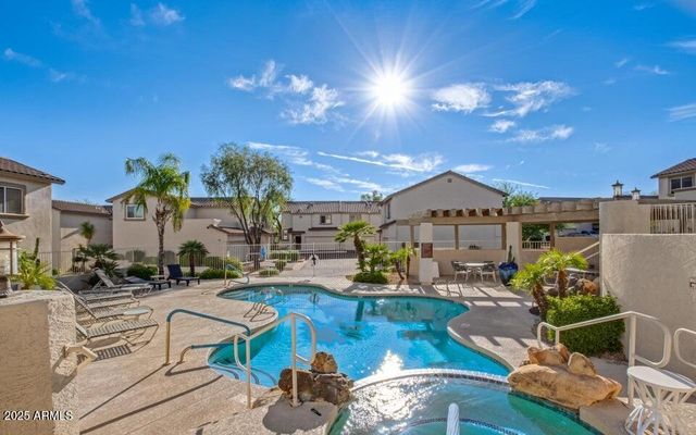 9750 N MONTEREY Drive 32, Fountain Hills, AZ 85268