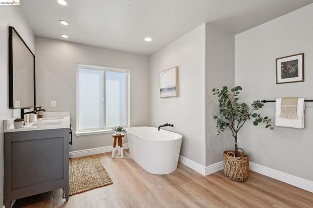 312 314 Golden Gate Ave, Richmond, CA 94801