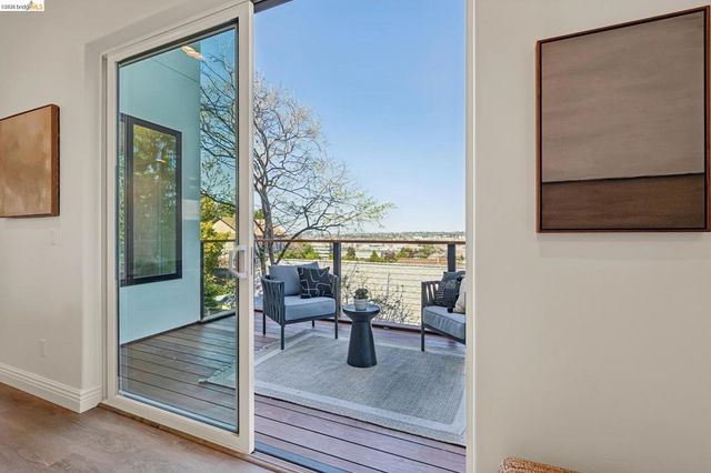 312 314 Golden Gate Ave, Richmond, CA 94801