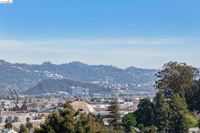 312 314 Golden Gate Ave, Richmond, CA 94801